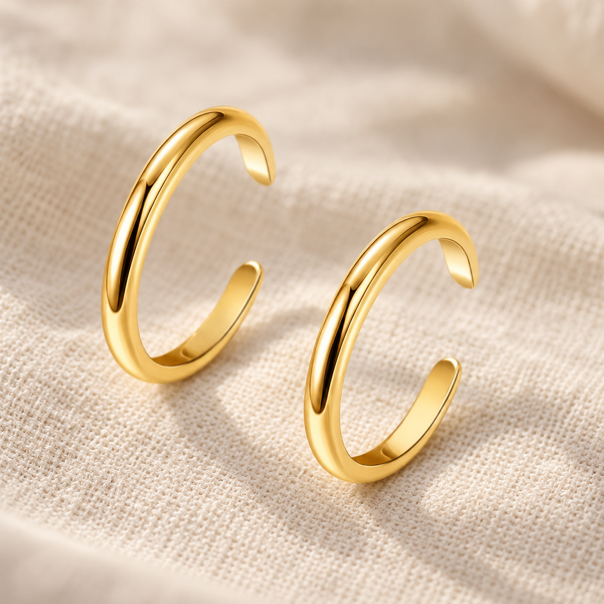 Macro detail of the two-piece adjustable toe ring bands